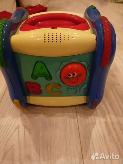 Развивающий музыкальный кубик