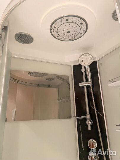 Душевая кабина 90х90 угловая