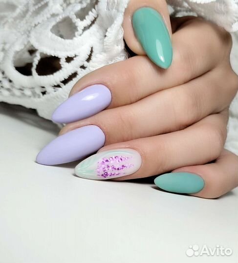 Маникюр с покрытием гель-лаком
