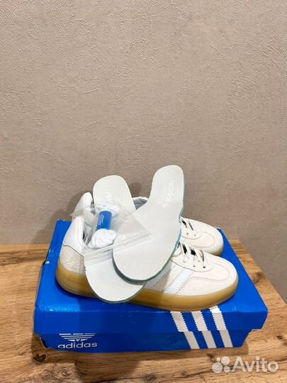 Кроссовки женские adidas gazelle
