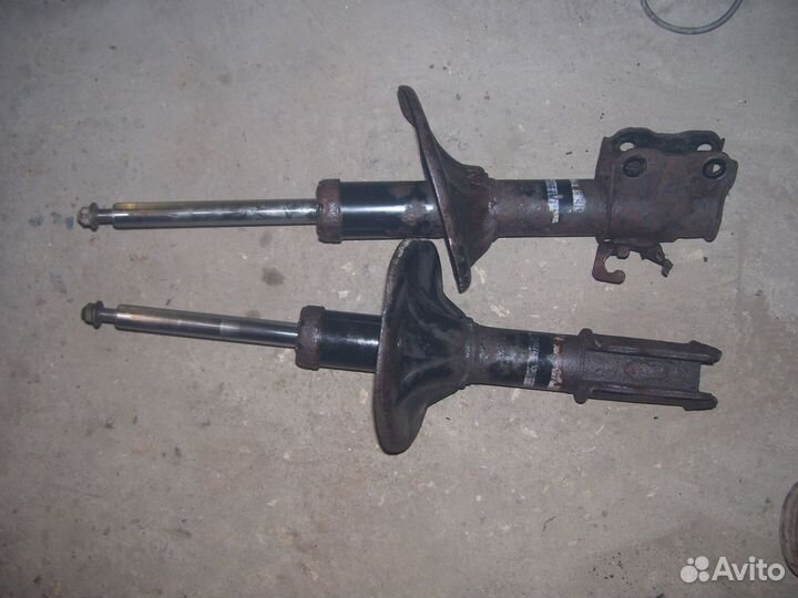 Мицубиси ланцер 9 стойка амортизатор подвески