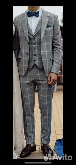 Мужской костюм
