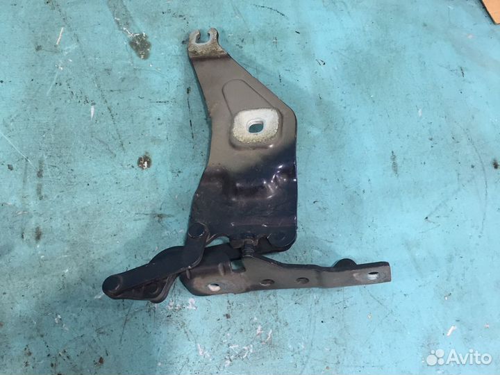 Петля капота BMW X6