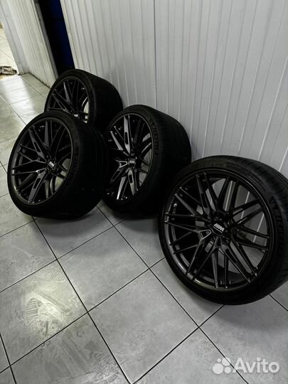 Диски кованные R20 с резиной Michelin BMW M5 F90