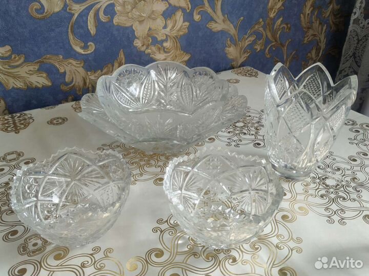 Хрустальные вазочки