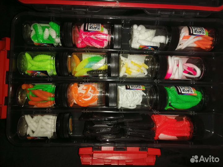 Набор силиконовых приманок+ коробка слай бокс