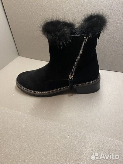 Ботинки женские