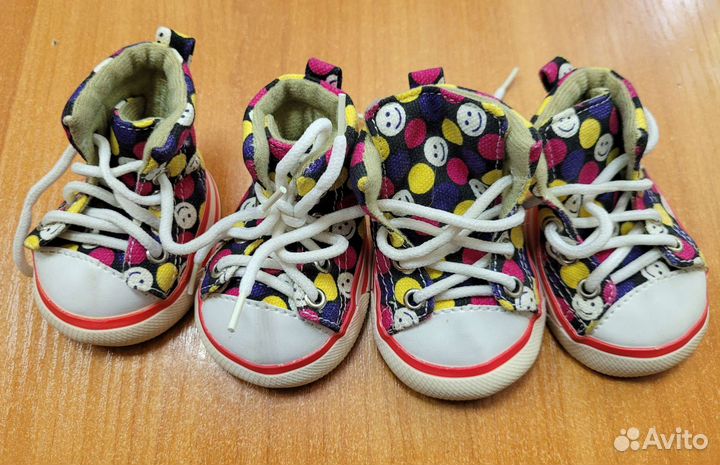 Одежда/обувь/кеды для собак 7 размер