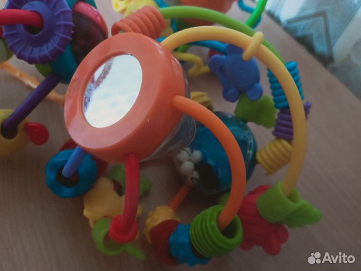 Развивающие игрушки для малышей