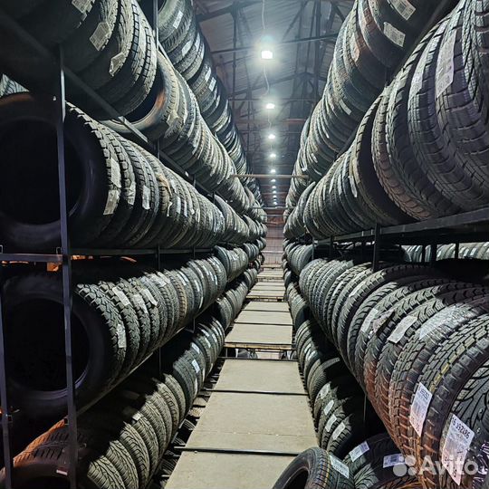 Pirelli P Zero PZ4 275/40 R20 110Y