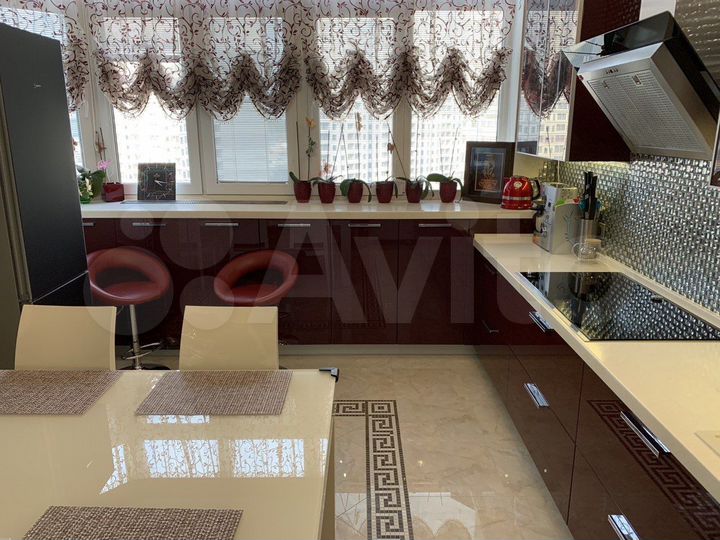 3-к. квартира, 77,1 м², 7/20 эт.