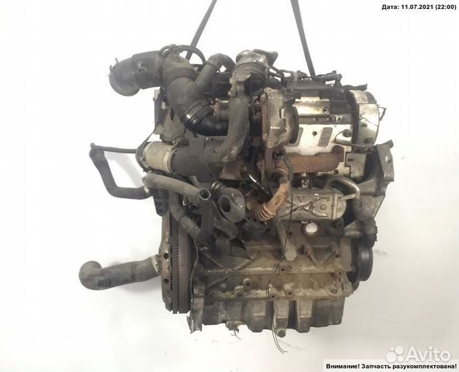 Двигатель VW Passat B6 1,6 TDI