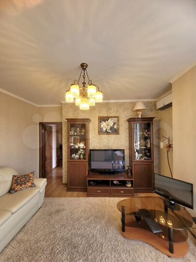 2-к. квартира, 60 м², 2/17 эт.