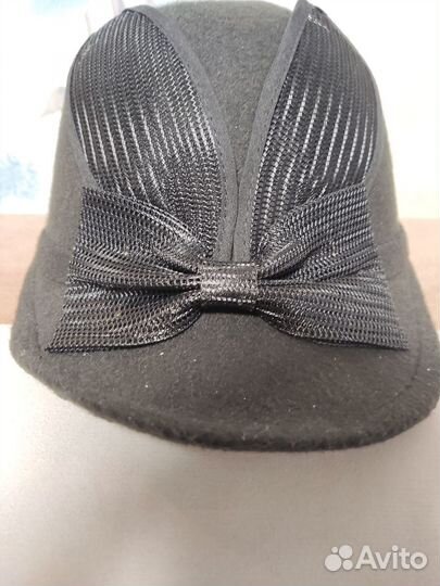 Головные уборы женские