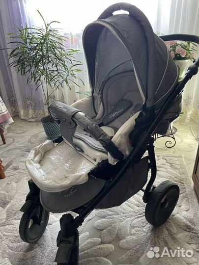 Коляска Zippy 3 в 1