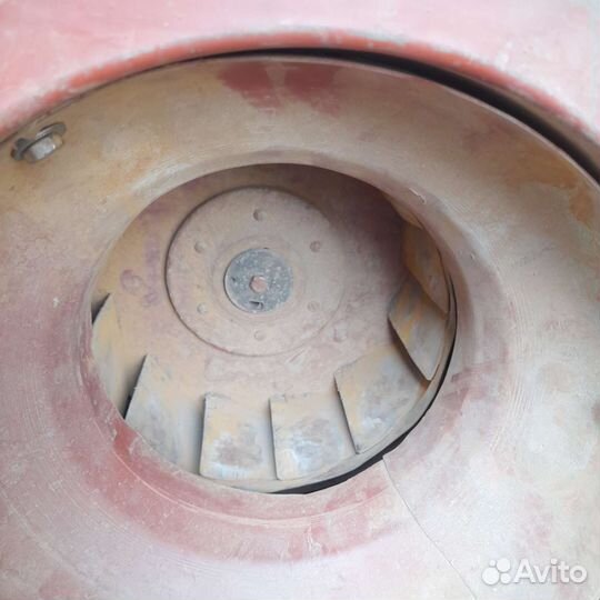 Вытяжка улитка