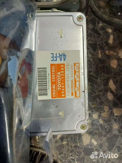 Блок управления двигателем Тойота Королла