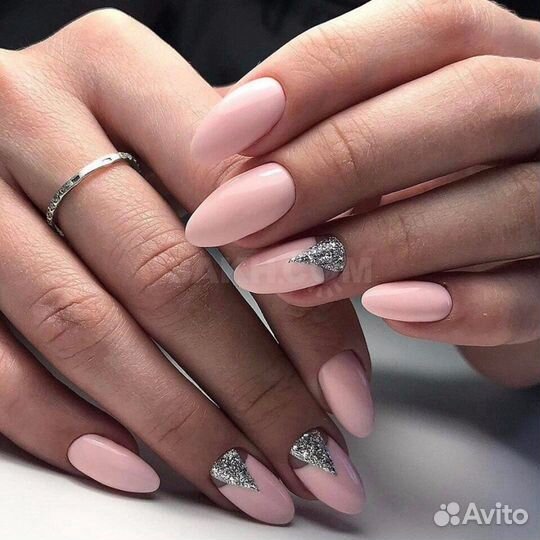 Маникюр и педикюр/женский/мужской/детский