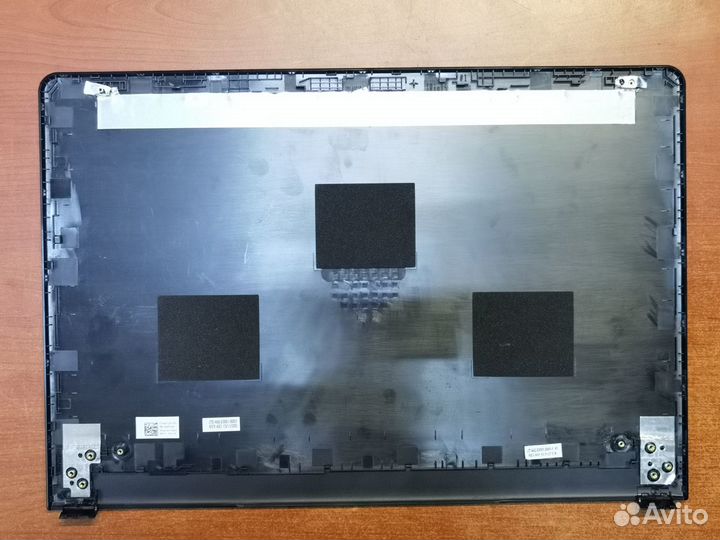 Ноутбук Dell Inspiron 15 (P47F ) на запчасти
