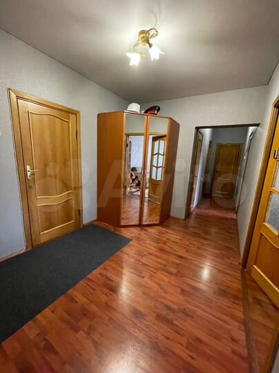 3-к. квартира, 80 м², 2/2 эт.