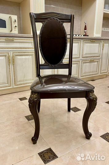 Кухонный стол. Доставка по всей России