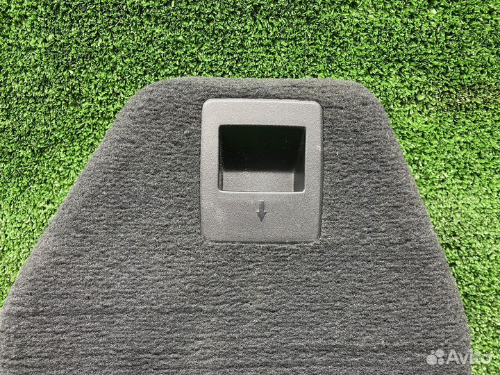 Обшивка багажника левая BMW X7 G07