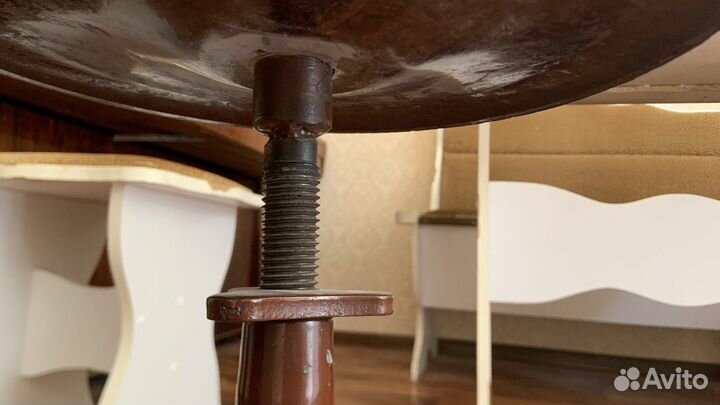 Стульчик для пианино бу