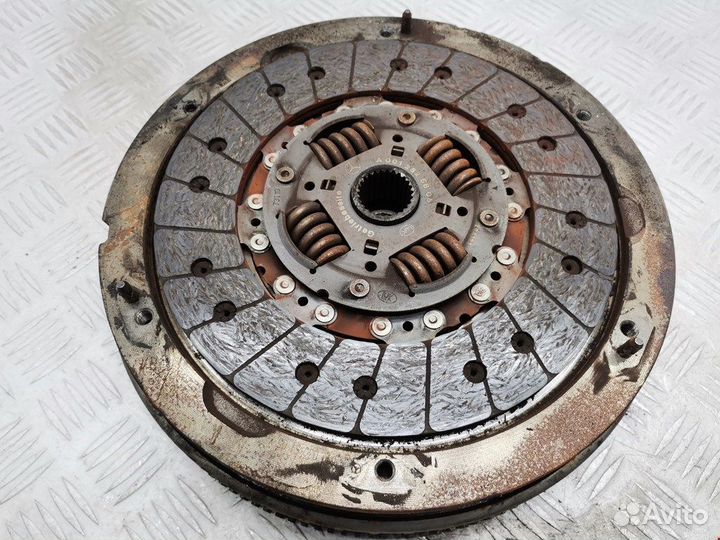 Маховик для mercedes-benz Sprinter 2 (W906)