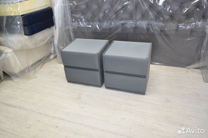 Прикроватные тумбы