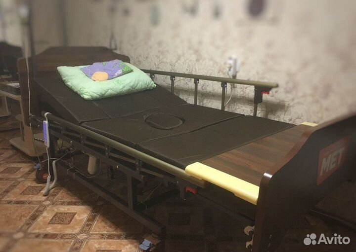 Кровать для инвалидов и лежачих больных электро