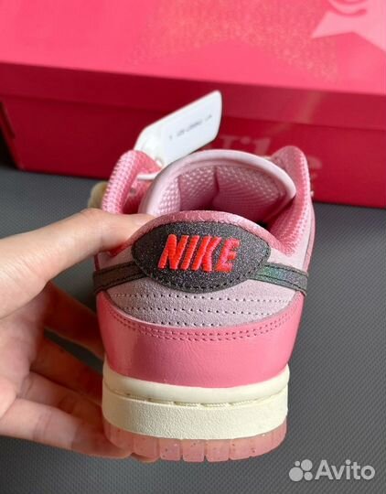 Nike Dunk Low Barbie (Оригинал)
