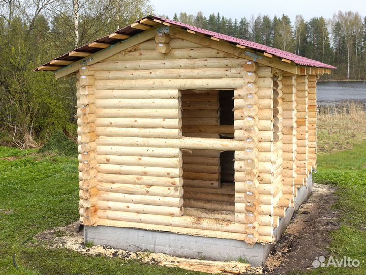 Сруб Бани из оцилиндрованного бревна