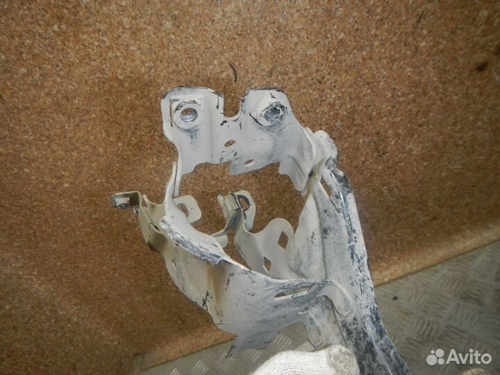 Кронштейн фары левой, BMW -3 (G20) (18)