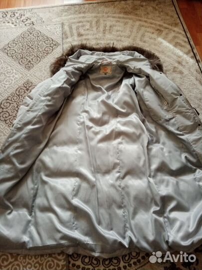 Пуховик женский
