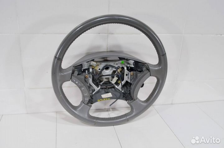 Рулевое колесо (руль) Toyota Sequoia UCK35/45