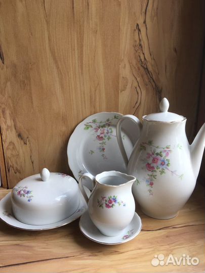Сервизы чайные фарфоровые СССР