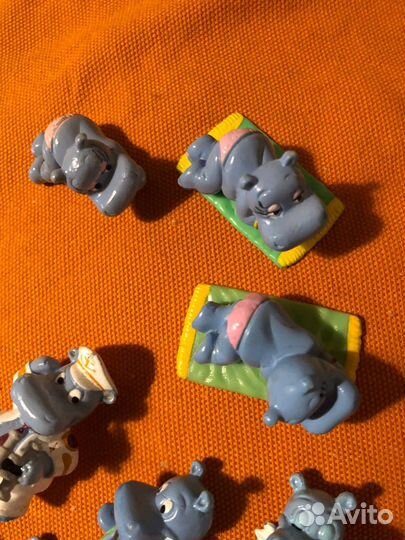 Бегемотики фигурки киндер сюрприз