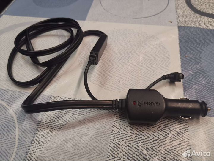 Garmin держатель для навигатора +шнур