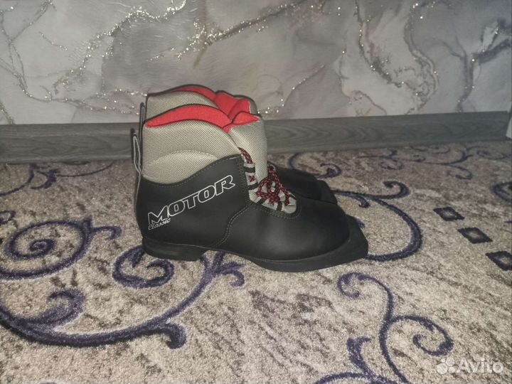 Беговые лыжи