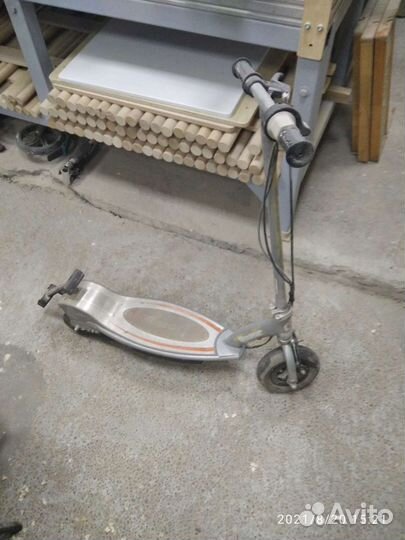 Электросамокат Razor