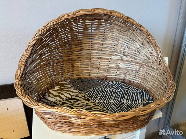 Корзинка - лежанка для кота