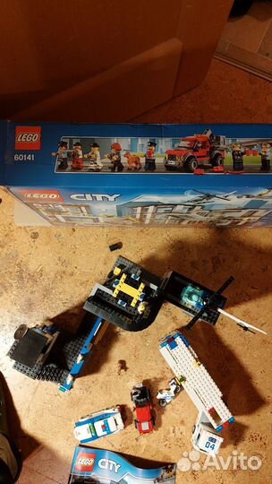 Lego city полицейский участок 60141