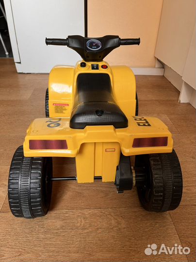 Детский квадроцикл на аккумуляторе