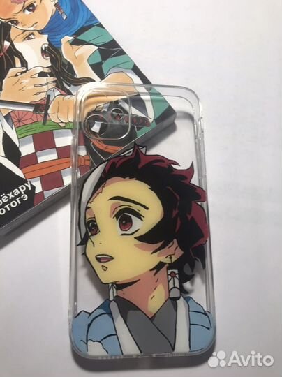 Чехол на iPhone 11