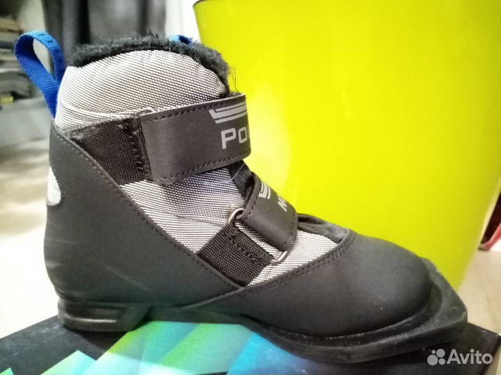 Лыжные ботинки Nordway 33р на 3 дырки