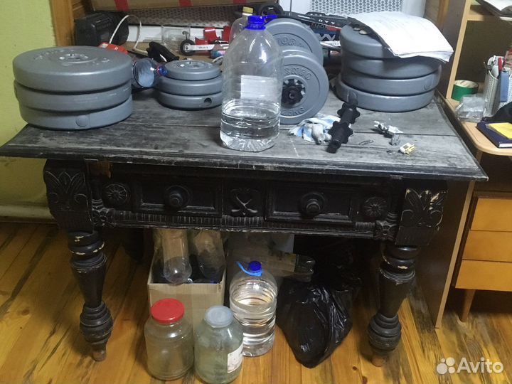 Стол старинный