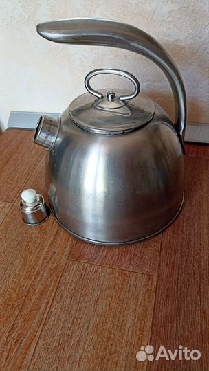 Чайник со свистком