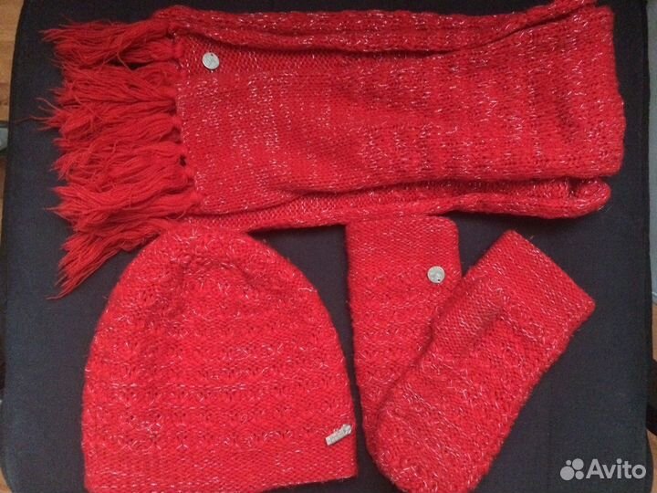 Шапка, шарф, варежки (комплект фирмы Sela)