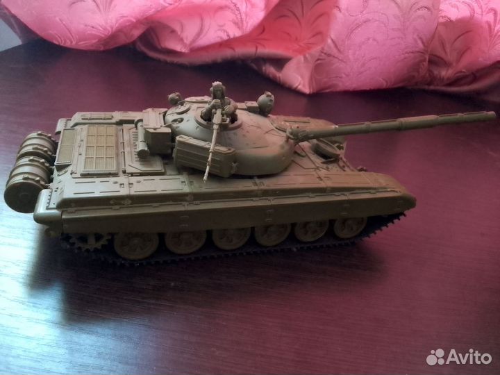 1/35 модель танк Т-72
