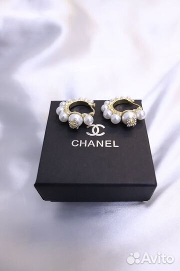 Серьги Chanel